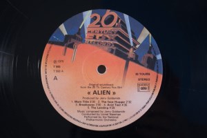 Alien (04)